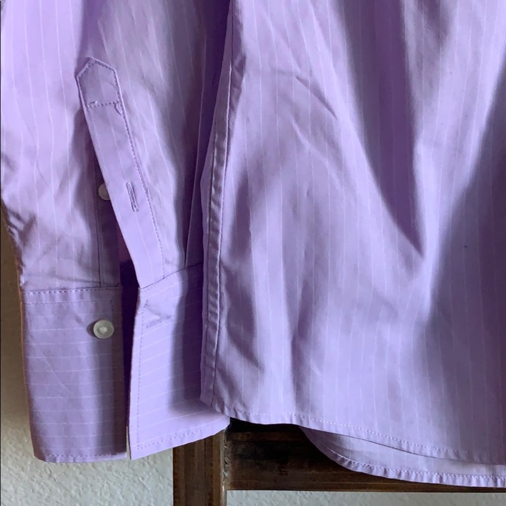 Button up - Picture 3 of 4